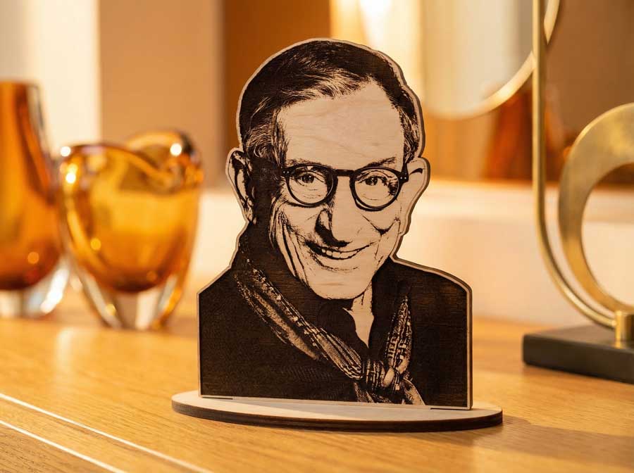 Haldun Dormen Ahşap Heykel